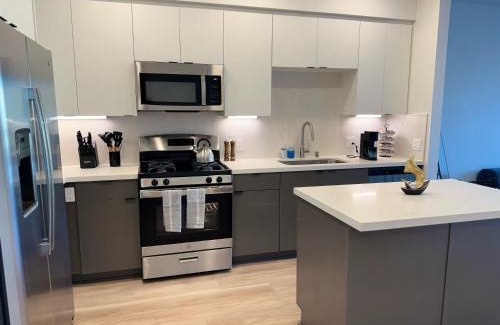 Lyon Street Apartment | Premium Stay 10 Min From Disneyland With Pool & GYM