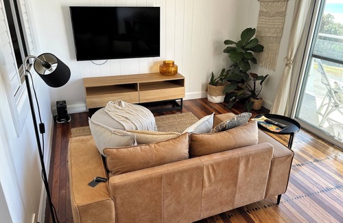 Lake Cathie Apartment | Premium Suite Ocean Views