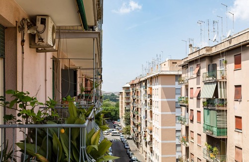 Quartiere XXII Collatino Apartment | Prenestina, 3+1, Wi-fi, A/C, Metro C Teano