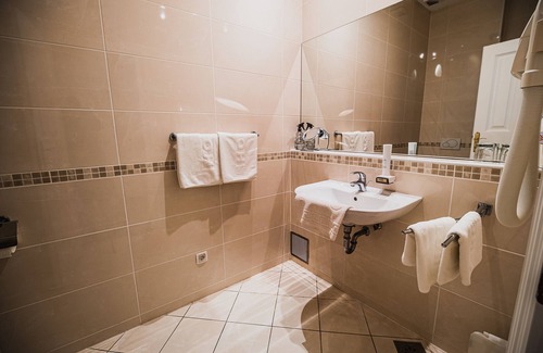 Bizeljsko Bed & Breakfast | Prepustite se udobju VILE ISTENIČ