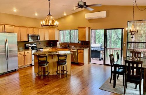 Groom Creek House | Prescott Cabin, Hiking, Biking, Beautiful Scenery