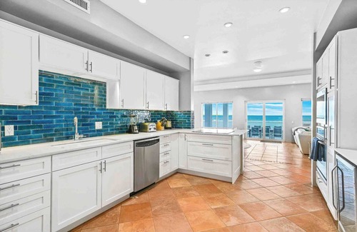 Bodden Town House | Present Moment: Family Beach House w/Pool, Spa, Free Kayak + Kid’s Suite w/Xbox One