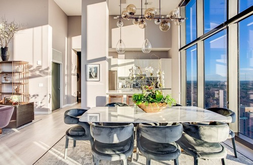 Midtown Apartment | Presidential Penthouse by Atlanta Luxury Rentals