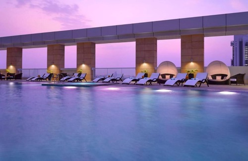 Abu Dhabi City Center Apartment | Presidential Suite Near Higher College Technology