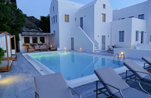 Akrotiri Villa | Presidential Villa - My Rental Homes