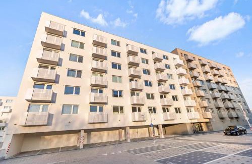 Ruzinov Apartment | Pressburg Airport Apartment with own parking