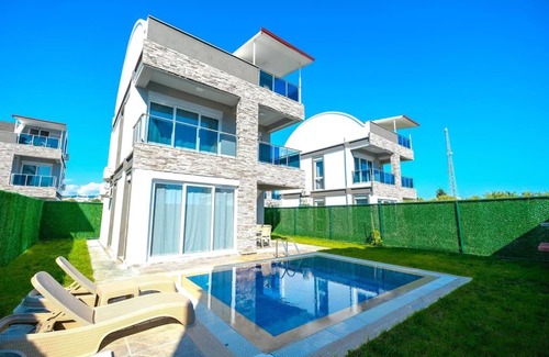 Cenger Villa | PRESTİGE VİLLAGE