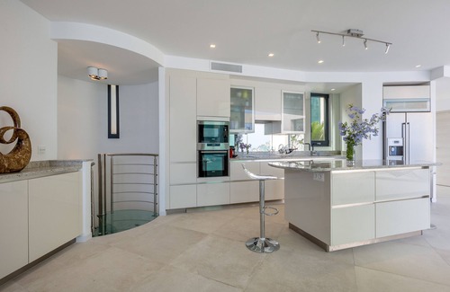Eze Villa | Prestige Luxury Villa, Walk To The Beach