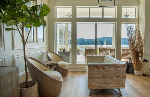 Sooke Hotel | Prestige Oceanfront Resort, WorldHotels Luxury
