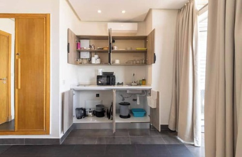 Bourgogne Apartment | Prestige Studio with Terrace overlooking the Marina