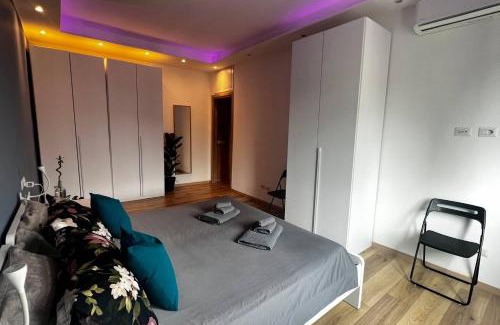 Navigli Apartment | Prestigioso Trilocale Sui Navigli con A/C & Wi-Fi
