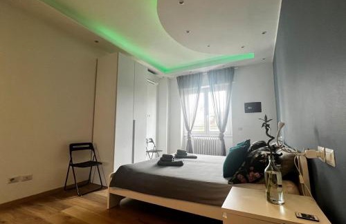 Navigli Apartment | Prestigioso Trilocale Sui Navigli con A/C & Wi-Fi