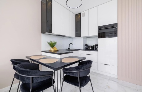 Podgorze Apartment | Prestizowy Apartament Parking i Biurko do Pracy by Noclegi Renters