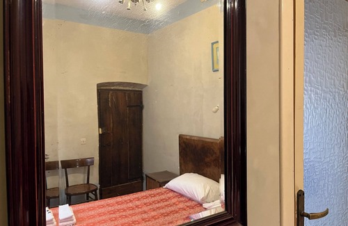 Giuliano di Roma House | Preta Nera Ducasse - One Bedroom Guest House, Sleeps 2