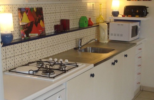 Melgven Cottage | Pretty cottage in a charming fifteenth century south finistere mansion