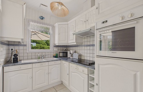 Saint-Vincent-sur-Jard House | Pretty house for 4 people with garden