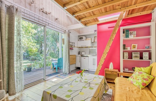Le Porge House | Pretty Little Chalet on the Silver Coast