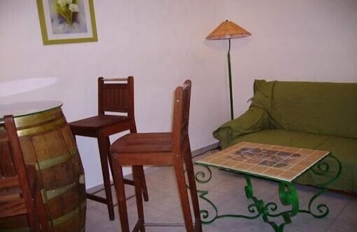 Rasteau Other | Pretty Mas O DI VIN traditional provencal character with pool Rasteau67 M2