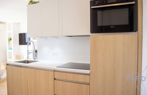 Cannes La Bocca Apartment | PRETTY STUDIO WITH SEA VIEW A/C, SWIMMING POOL, TENNIS