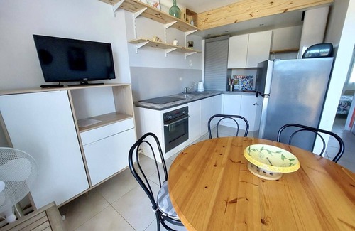 Fleury Condo | Pretty T3 with terraces 30 metres from the beach