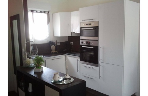 Biscarrosse House | Pretty wooden house with jacuzzi, air conditioning, heated pool, bicycles, internet