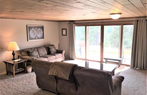 Rapid City House | Priceless Black Hills View