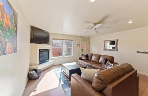 Moab South Valley House | Prickly Pear Vista