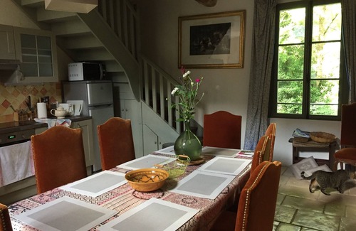 Berneuil-sur-Aisne House | Prieuré de Rochefort: a haven of peace at the edge of the forests of Picardie