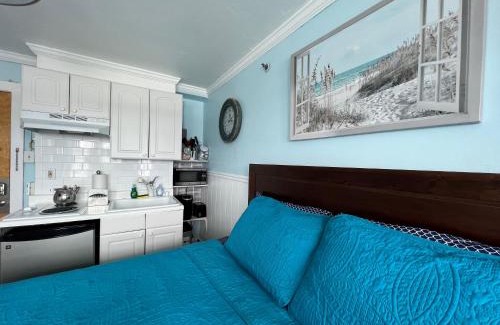 North End Apartment | Prime Beach-Block: Beach Haven