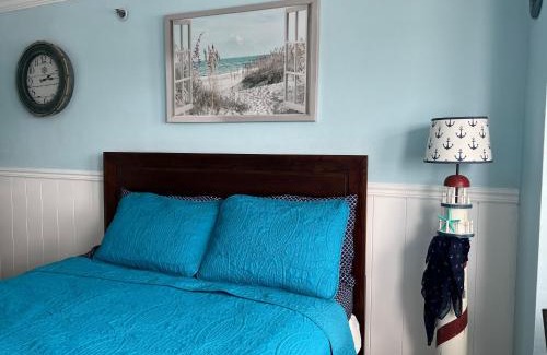 North End Apartment | Prime Beach-Block: Beach Haven