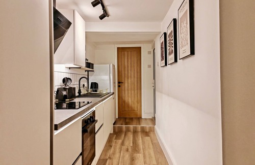 Exeter Apartment | Prime Exeter Stay for Corporate & Family Guests