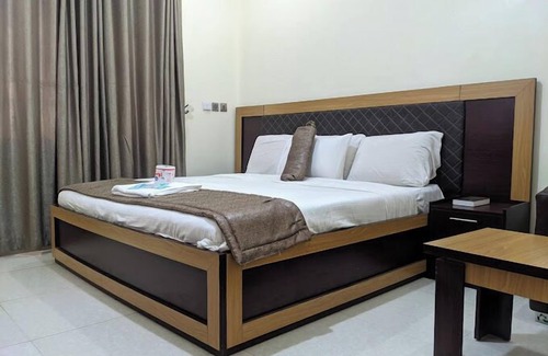Sagamu Hotel | Prime Hotel and Suites