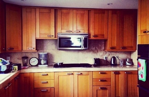 North Redondo House | Prime Location – Steps from Hermosa Beach! n3 bedrooms and 2.5 bathrooms