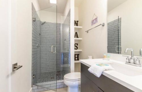 Hermitage House | Prime Nashville Getaway Peaceful Area