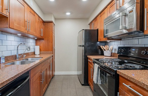 South Scottsdale Condo | Prime Old Town Scottsdale location! Ground level with patio. Pool & hot tub