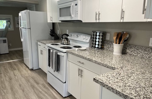Springfield House | Prime University location. Freshly renovated, 2-bedroom house