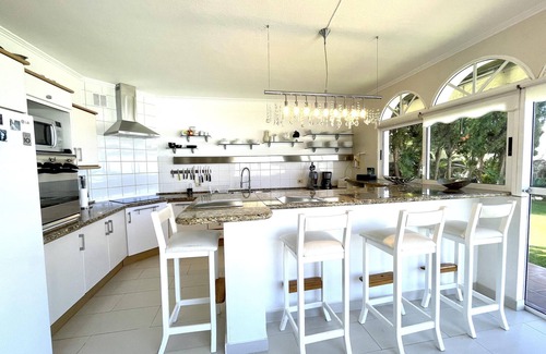 Las Cuevas House | Prime Villa Feier