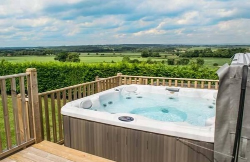 Burythorpe Cottage | PRIMROSE COTTAGE, family friendly, country holiday cottage in Malton