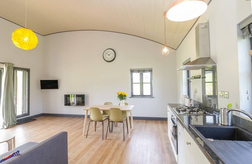 East Pennard Cottage | PRIMROSE, pet friendly, with a garden in West Pennard