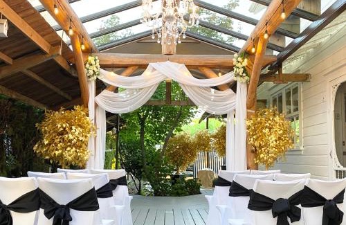 Langley Hotel | Princess and the Pea Hotel