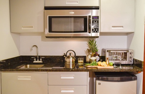 Oyster Pond Hotel | Princess Heights Luxury Boutique Condo Hotel