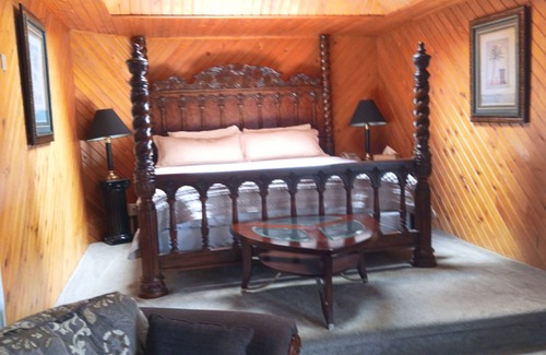 Bobcaygeon Hotel | Princess Motel