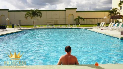 Sta Elena Hotel | Princess Vegas Hotel & Casino
