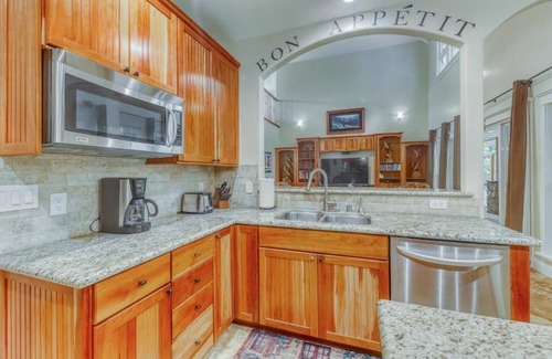 Princeville House | Princeville Kauai 4 Bedroom Home Sleeps 10