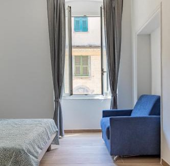 La Spezia Historic Centre Apartment | Prione 272 5 Terre hub Apartment
