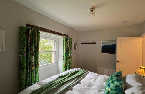 Malham House | Prior Hall Farm Cottage - 3 bedroom luxury cottage in center of Malham