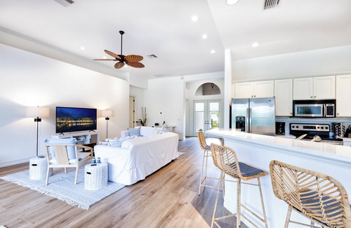 Naples House | Pristine Lely Resort Home 3BD/2BA with Private Pool + Player's Club Access