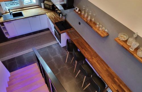 Holstejn House | Privát Kras