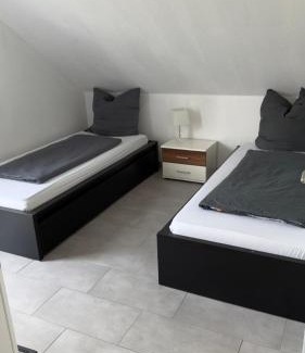 Waldstetten Apartment | Privat Oasis, 10 min von Legoland
