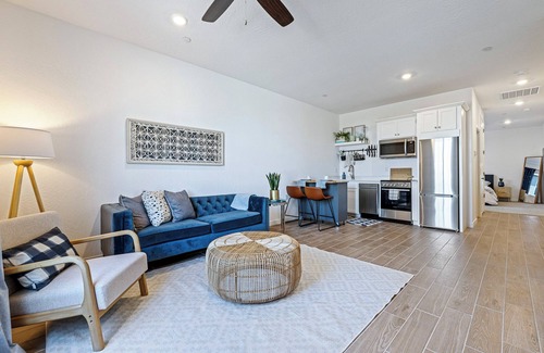 Clovis House | Private 1-Bed Modern BoHo Chic Styled Residence